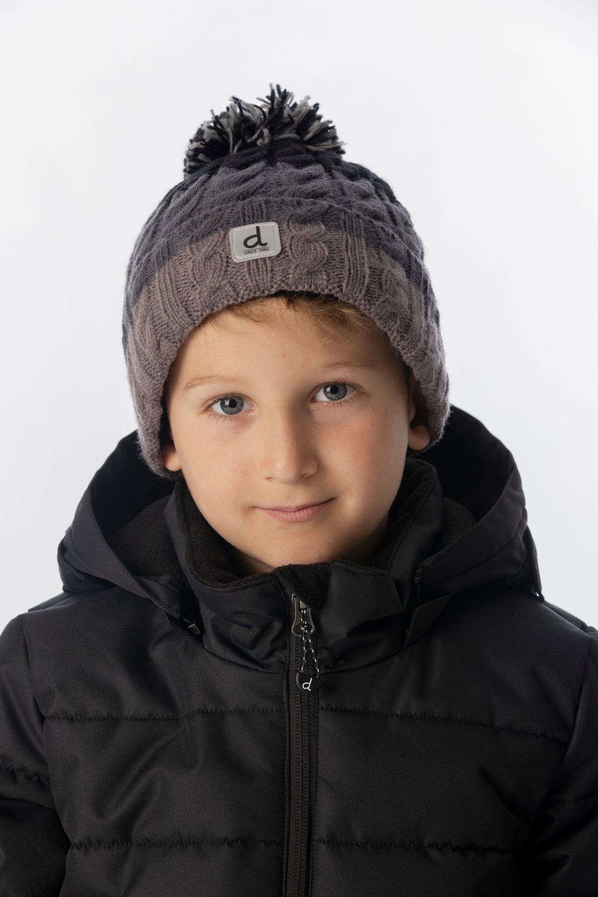 Winter Knit Hat With Pompom Black And Grey-1