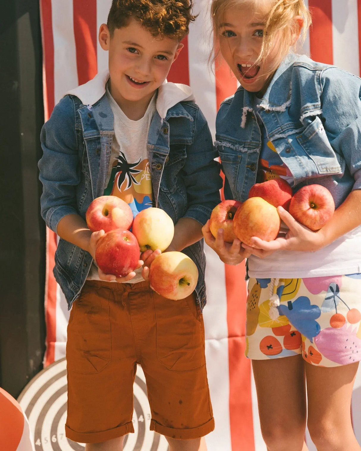 Frayed Denim Jacket With Embroidery Jeans Blue | Deux par Deux | Jenni Kidz