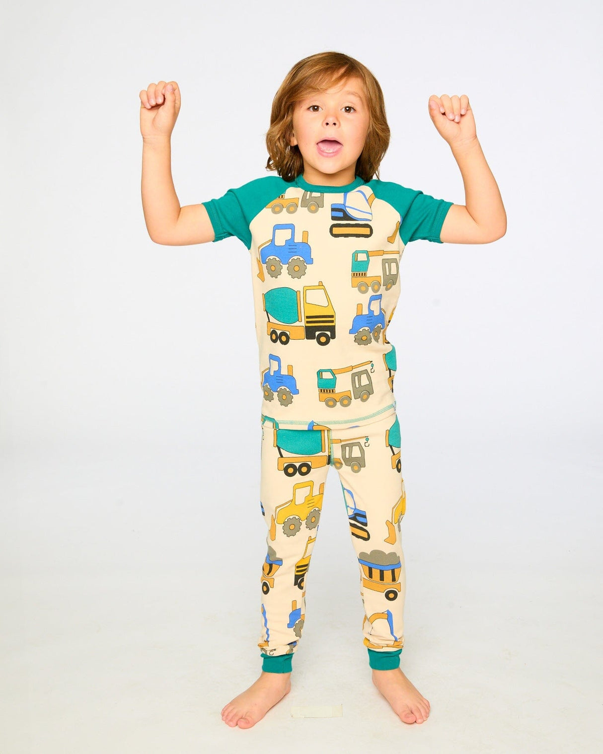 Organic Cotton Two-Piece Pyjama Set Beige Truck Print-1