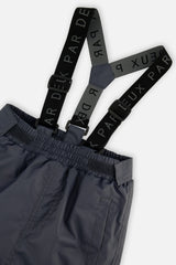 Close-up of the charcoal CHILL snow pants waist and Deux par Deux logo suspenders