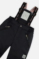 Deux par Deux girls PLAY snowsuit, black with leopard faux fur – close-up of the suspenders and zippered pant pockets