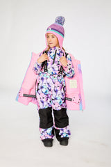 Child wearing the Deux par Deux pink-to-blue gradient PLAY two-piece snowsuit, lookbook photo 3