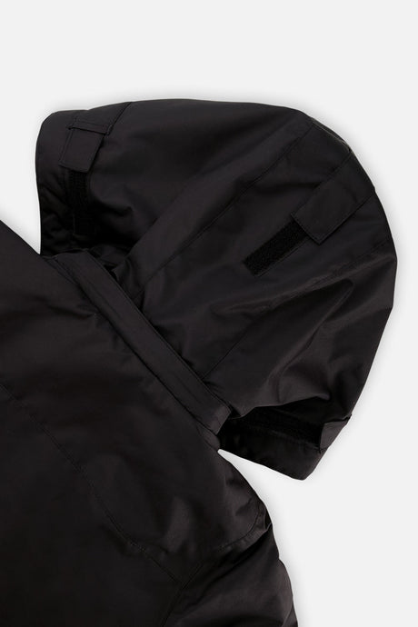 Deux par Deux boys' Teknik two-piece snowsuit in black and royal blue – hood close-up