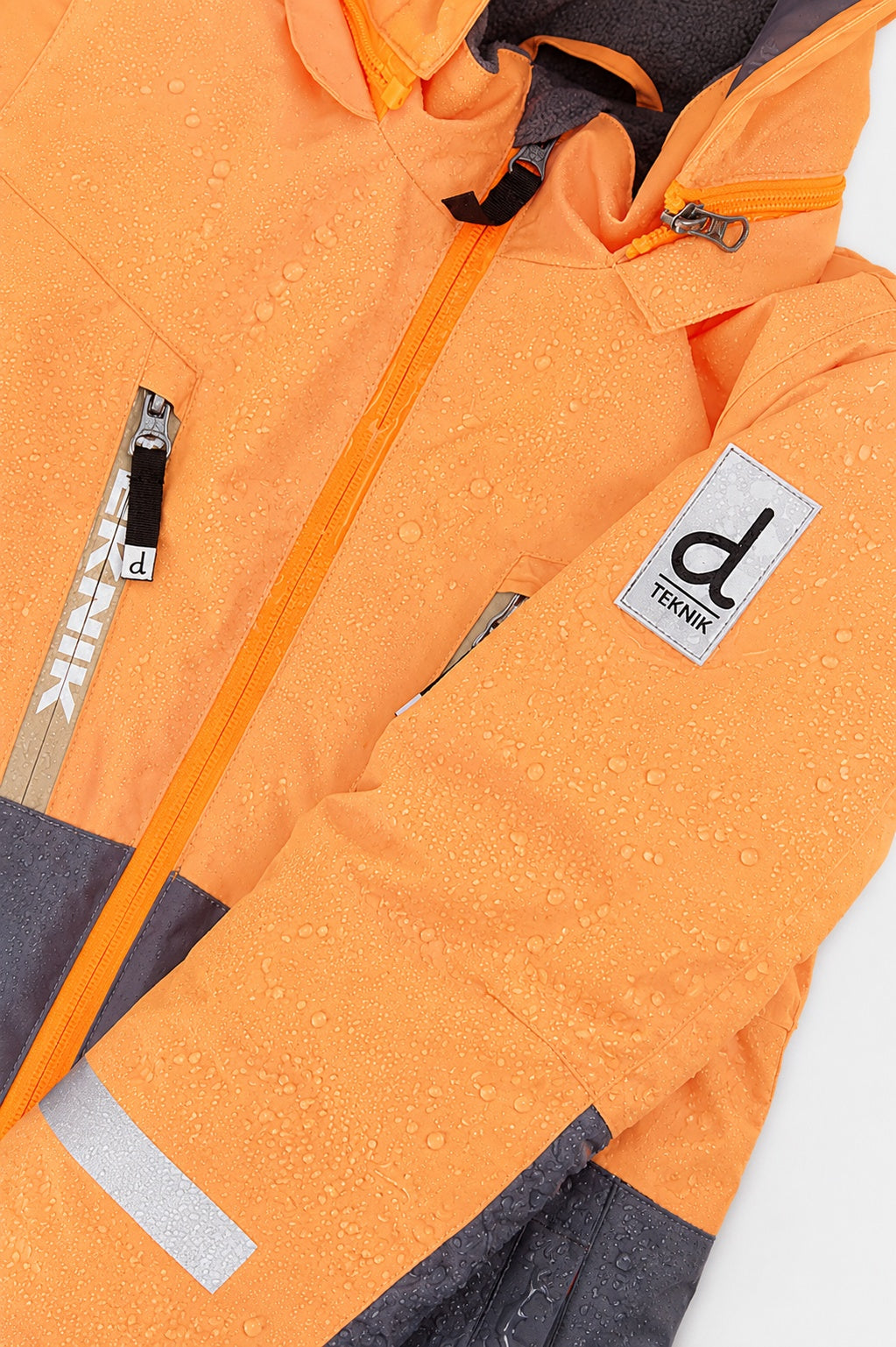 Deux par Deux boys' TEKNIK two-piece snowsuit in bright orange, grey and taupe, additional product view