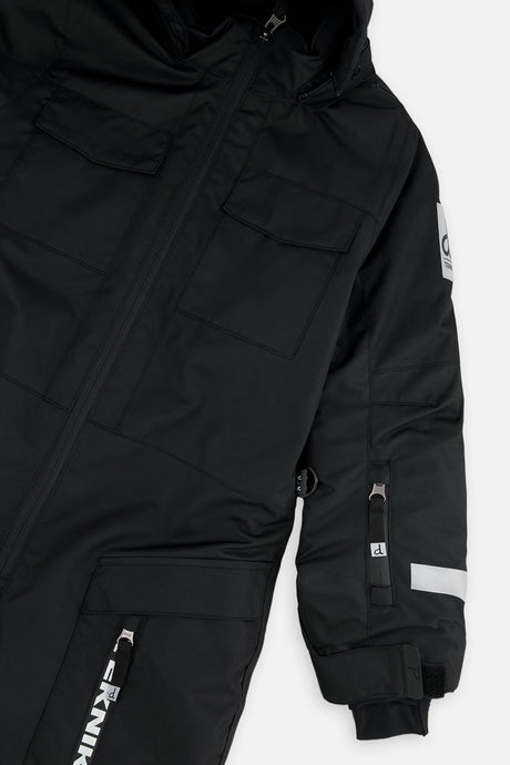 Deux par Deux kids' Teknik one-piece snowsuit in black – sleeve detail close-up