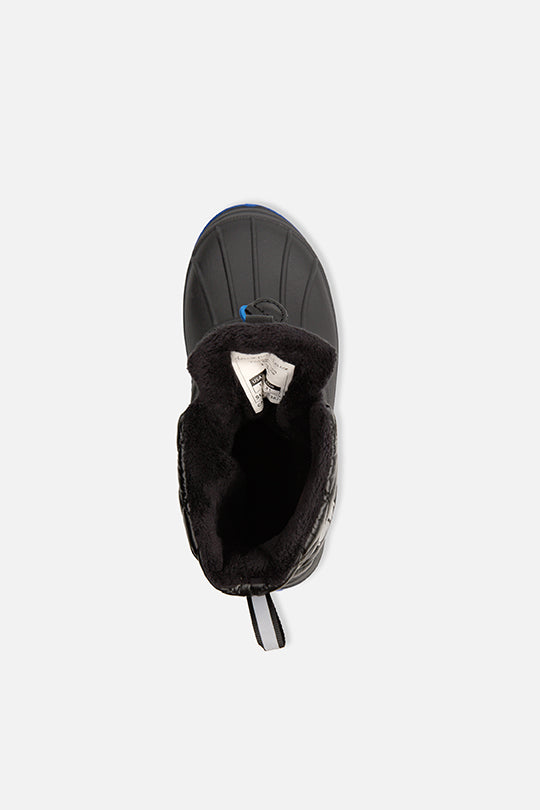 Deux par Deux boys' black quilted winter boots with blue soles – top view into the fleece-lined opening