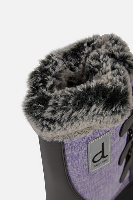 Deux par Deux girls' winter boots with removable liner in lavender and black – close-up of the faux fur trim