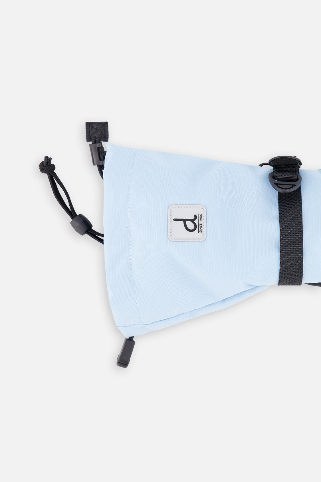 Deux par Deux Teknik kids' mittens in light blue – cuff and wrist strap detail
