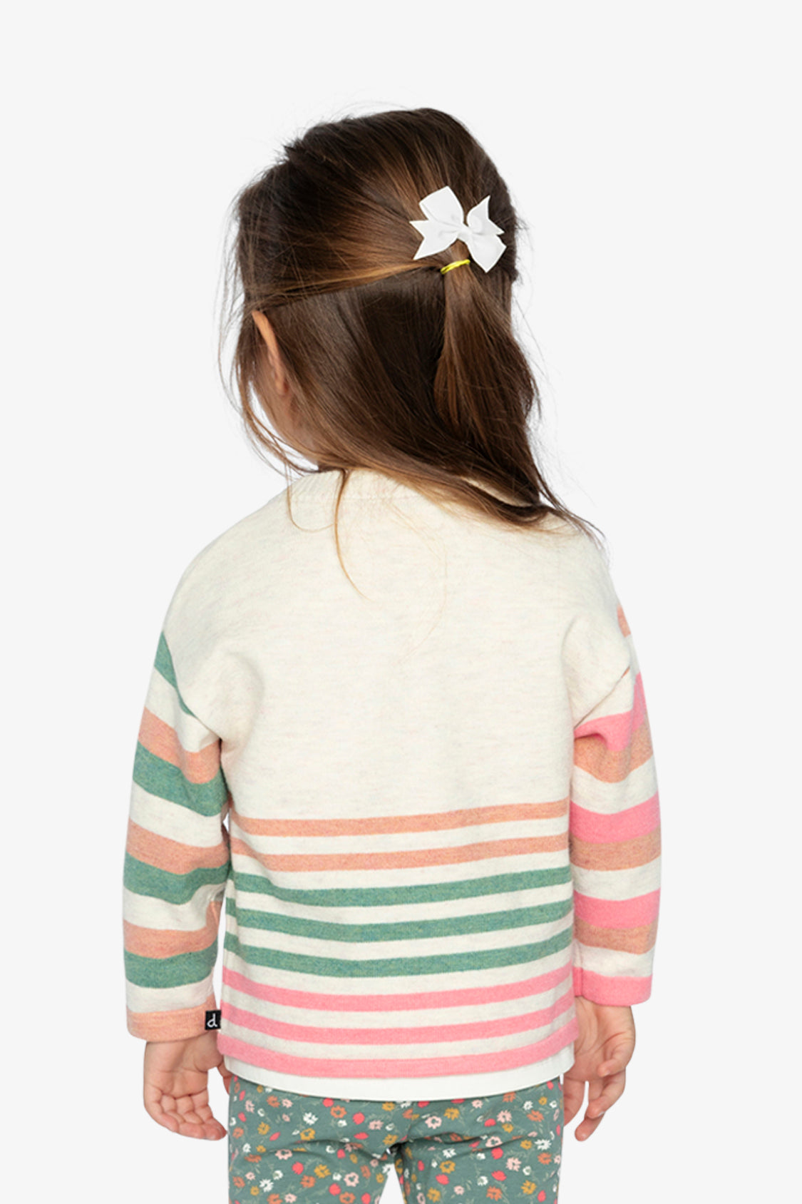 Child wearing the Deux par Deux off-white cat sweater, third lookbook shot