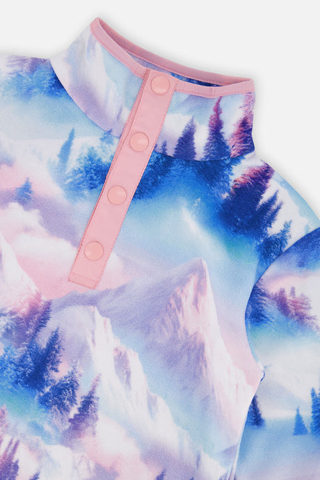 Deux par Deux girls' plush fleece snap-front pullover in blue and pink mountain print – close-up of the stand collar and snap placket