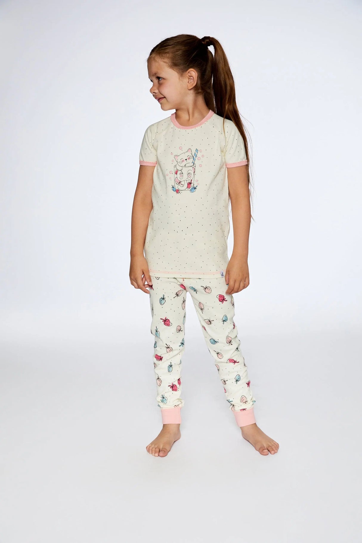 Organic Cotton Two Piece Pajama Set Off White Printed Strawberry | Deux par Deux | Jenni Kidz