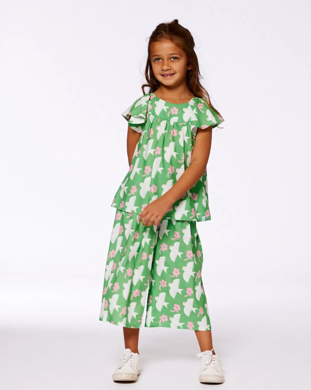 Printed Blouse With Flounce Sleeves Green With White And Pink Bird | Deux par Deux | Jenni Kidz