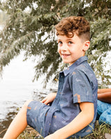 Printed Chambray Short Sleeve Shirt Gray, White And Tan | Deux par Deux | Jenni Kidz