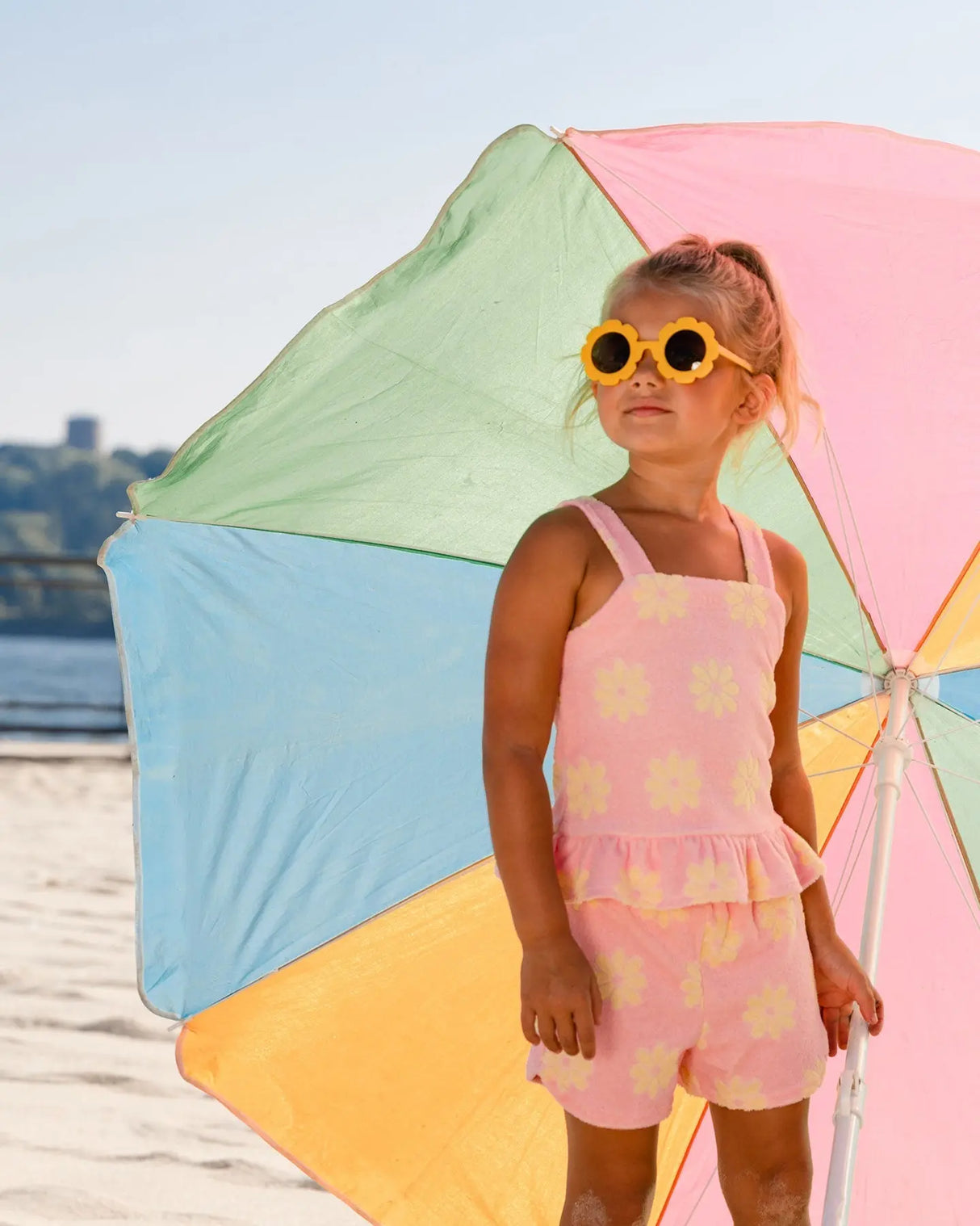 Terry Cloth Tank Top And Short Set Pink Printed Daisies | Deux par Deux | Jenni Kidz