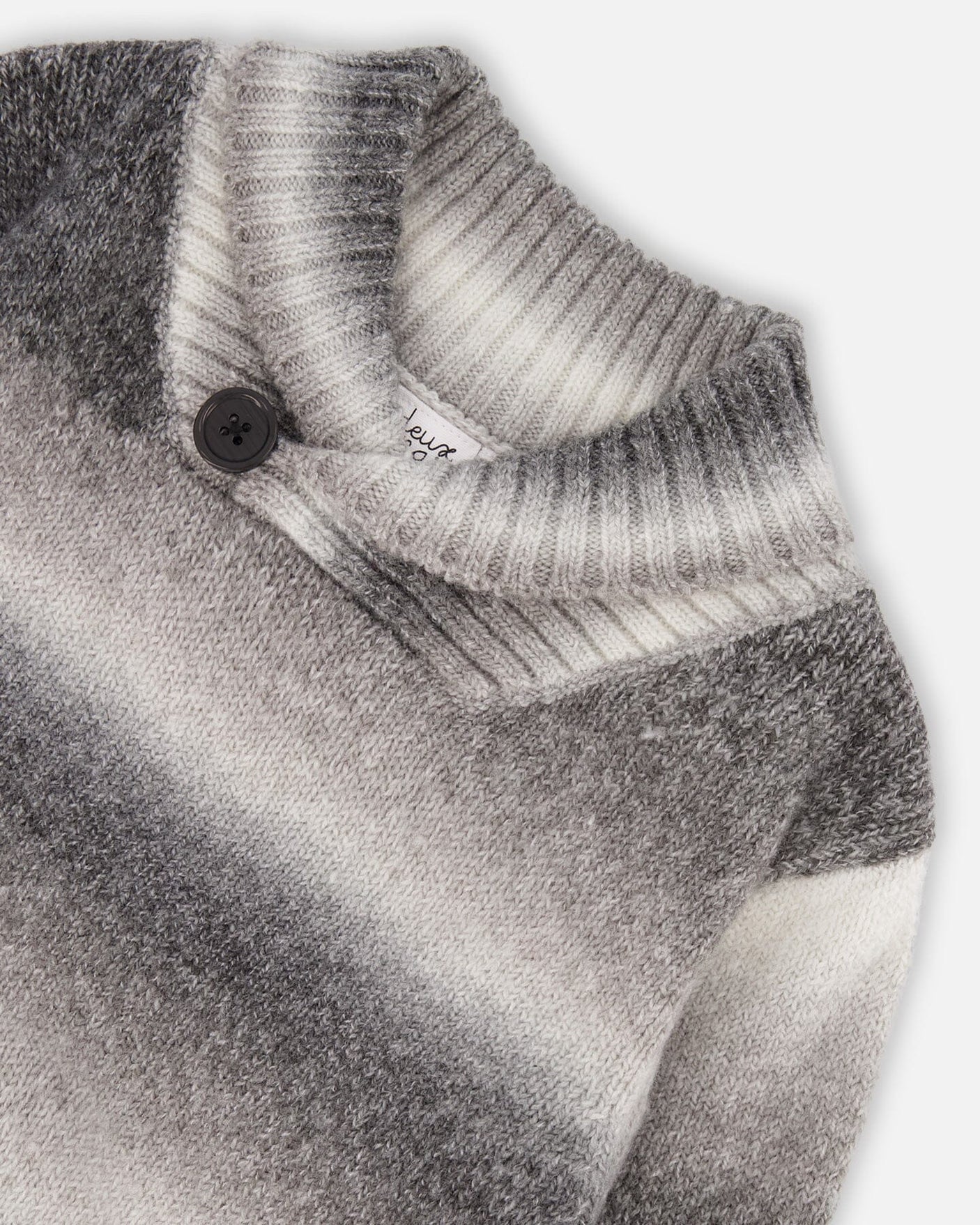 Grey Gradient Knitted Sweater With Collar-3